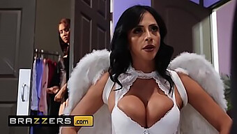 Milf Hoang Dã Ariella Ferrera Và Isis Love Thỏa Mãn Trong Hành Động Đít Nóng Bỏng