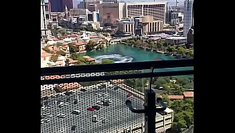 Vegas Cosmo Stretnutie: Krásne Tučné Ženy Hlboko Prehltnú Veľký Čierny Penis