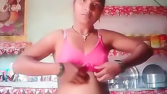 Indian Aunties Flaunt Their Assets In Self-Filmed Video