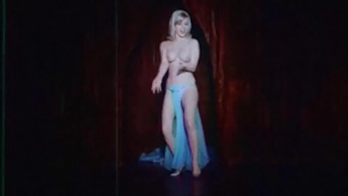 American Dancer Seductively Teases With Vintage Jiggly Topless Routine