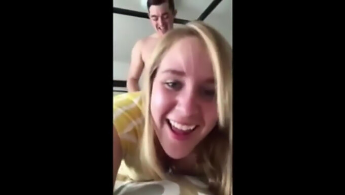 Ameriška Bomba Lilith Scarlett Razgali Vse V Kompilaciji Snapchata!