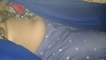 Indian Teen Muslim Girl Rides Big Cock On Bus